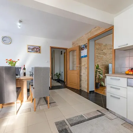 Appartement Toni Gračac