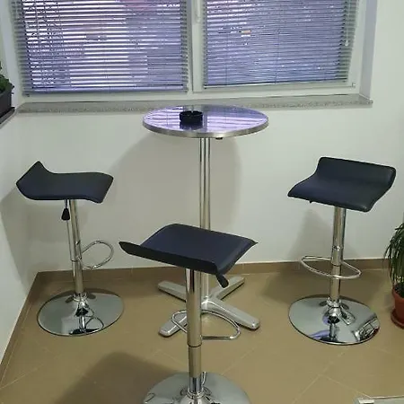 Toni Apartment Gračac