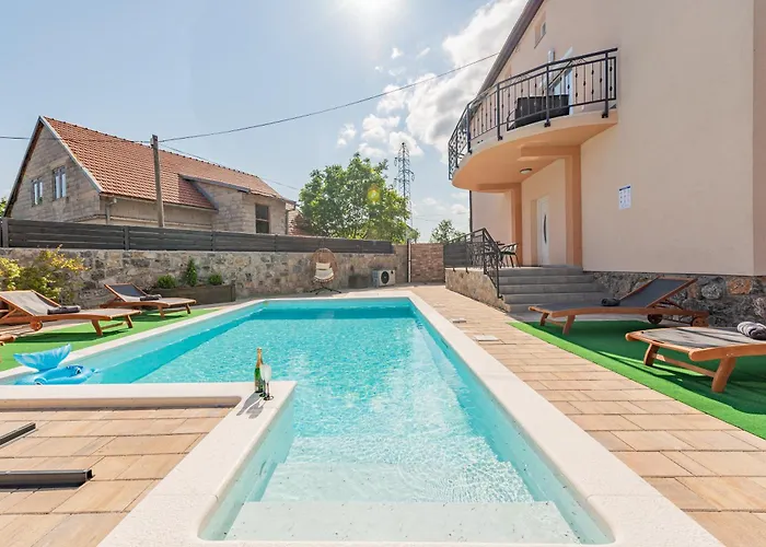 Апартаменты Toni Грачац