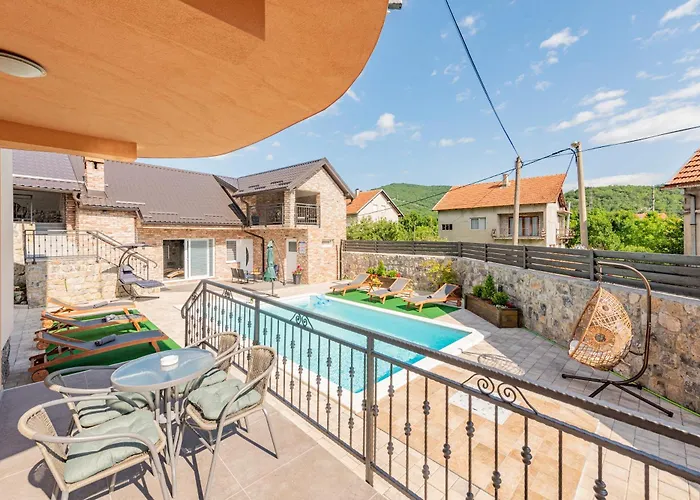 Toni Апартаменты Грачац