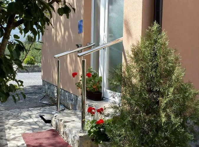 Апартаменты Toni Грачац