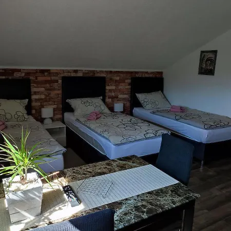 Toni Apartment Gracac (Zadar)