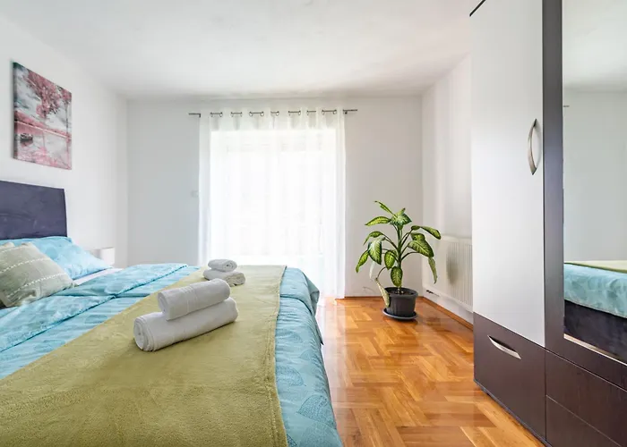 Toni Apartman Gracac (Zadar)