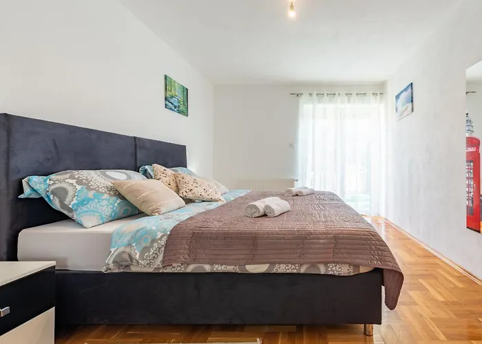Toni Apartman Gracac (Zadar)